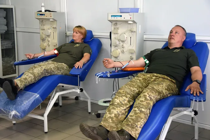 Волинські прикордонники здали кров для побратимів (фото)