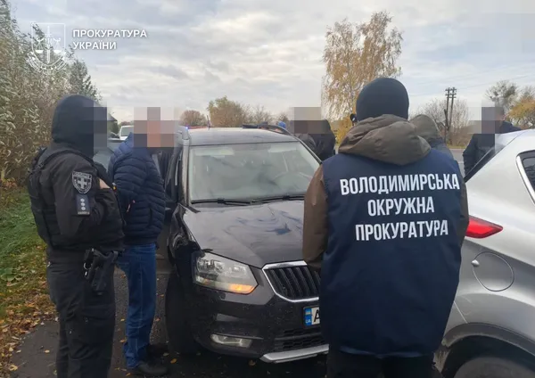 На Волині схопили «благодійників», які за 7000 доларів вивозили ухилянтів у білорусь