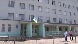 У лікарні на Волині – скандал: викрили ексдиректора, який «лікувався» бюджетними мільйонами (відео)