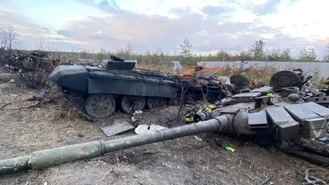 Колискова для дорослих: в Україні створили сервіс про втрати ворога, який допомагає заснути (фото)
