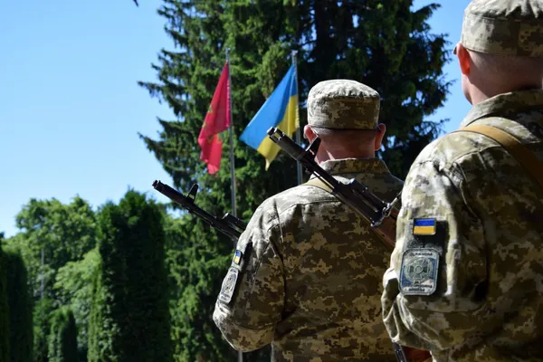 У Луцьку новобранці Волинського прикордонного загону склали присягу (фото)