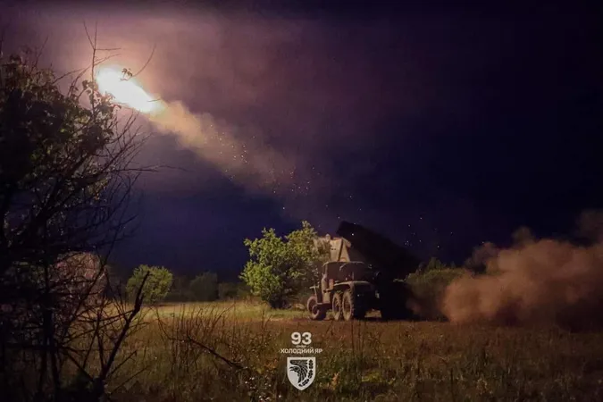 Близько 518 560 окупантів, 7869 танків, 10 982 БпЛА: втрати ворога на 9 червня