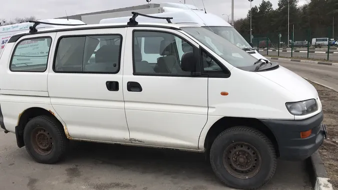 Через «Ягодин» хотіли ввезти вантажний автомобіль як легковий