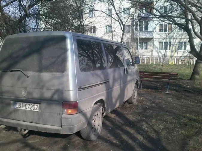 Луцькі муніципали «полюють» на порушників правил паркування (фото)
