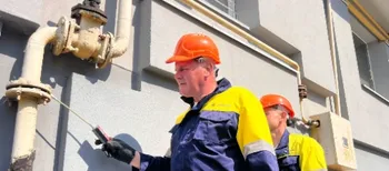 «Будинки та метал старіють»: як чотири газовики щодня дбають про безпеку лучан (фото)