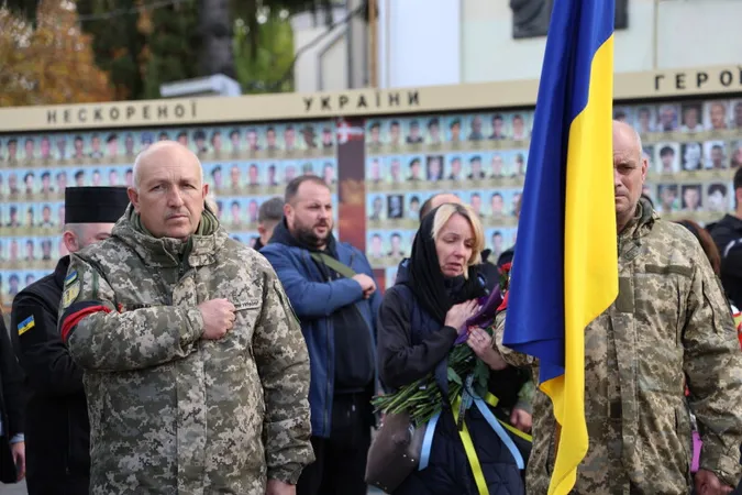 Небо плакало: Луцьк навколішки прощався з загиблим на Курщині бійцем Віктором Калеником