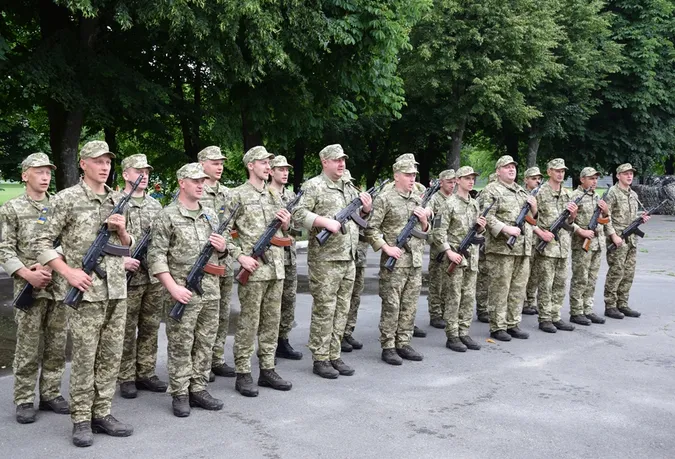 У Луцьку новобранці-прикордонники склали присягу (фото)