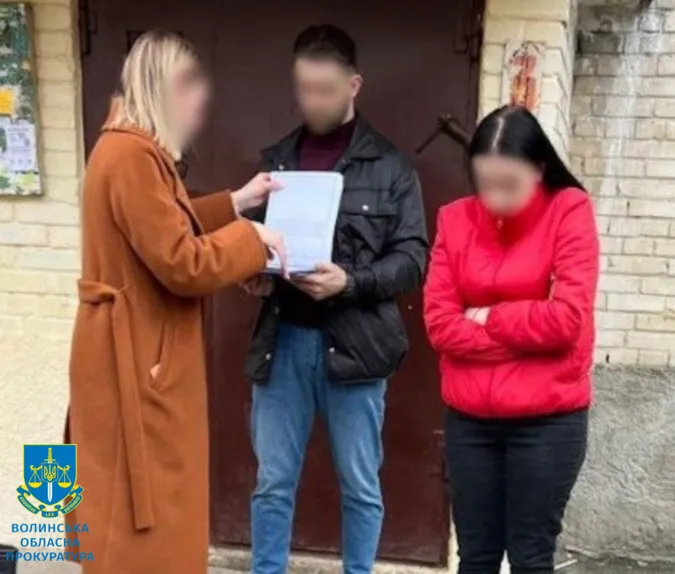 У Луцьку судитимуть жінку, яка продала дитину подруги за $30 000 (фото)