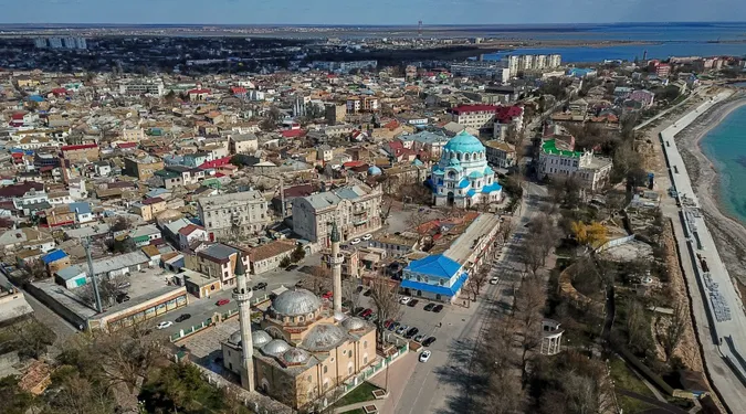 У Криму поблизу Євпаторії пролунали вибухи