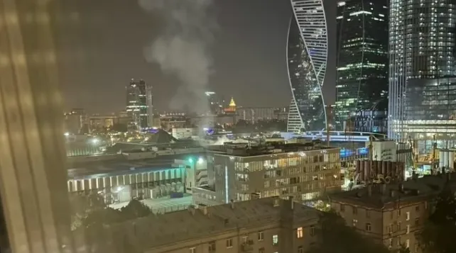 Безпілотник знову атакував Москву (відео)