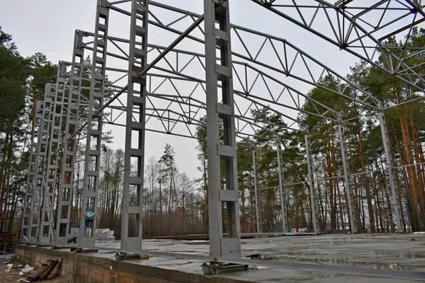Зводять третій поверх: на березі Світязя будують спорткомплекс за 19 мільйонів гривень (фото)