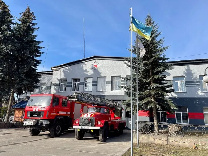 У Нововолинську ремонтують пожежну частину (фото)