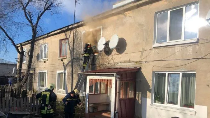 У Володимирі в пожежі загинула пенсіонерка (фото, відео)
