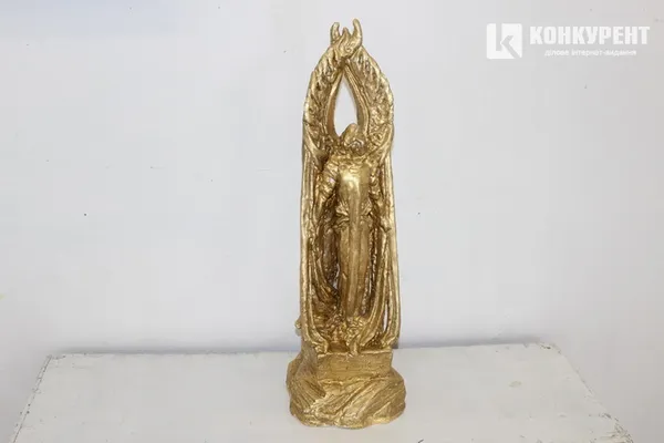 Яким може бути пам'ятник бійцям АТО у Луцьку: проекти