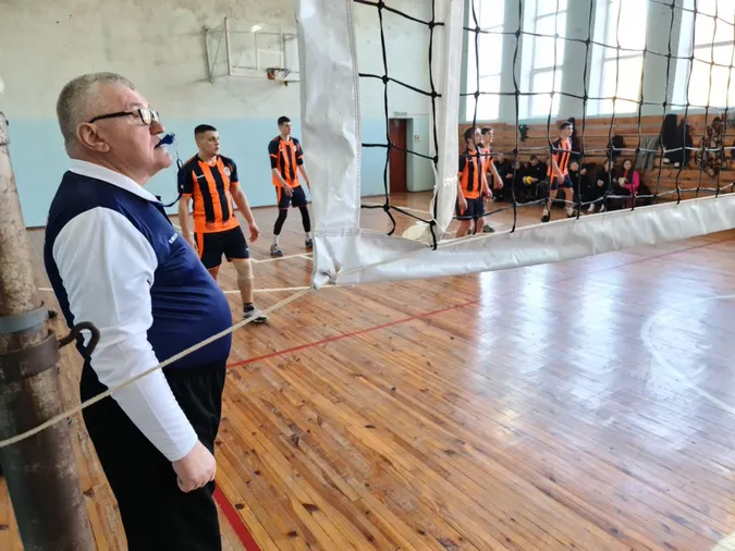 У щорічному волейбольному турнірі у Підгайцях перемогли рятувальники (фото)