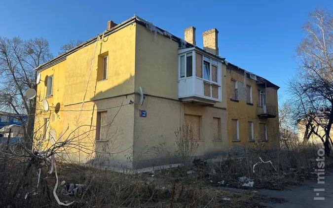Яка доля чекає на пошкоджені атакою будинки у Луцьку на Стрілецькій