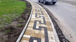 Показали, як ремонтують кільце біля Набережної (фото)