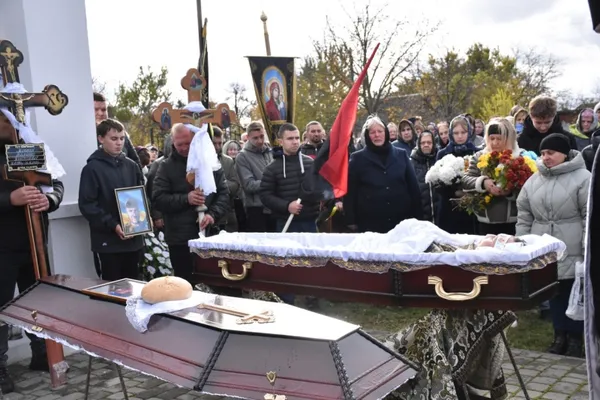 У громаді на Волині провели в останню путь воїна Михайла Мельника (фото)