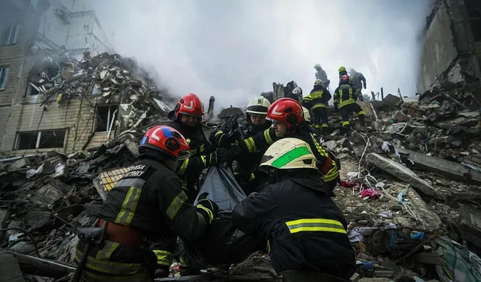 Удар по Дніпру: кількість загиблих зросла до 44
