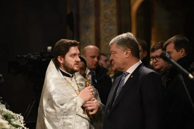 Волинський священик показав як відбувалося богослужіння у Софії Київській (фото)