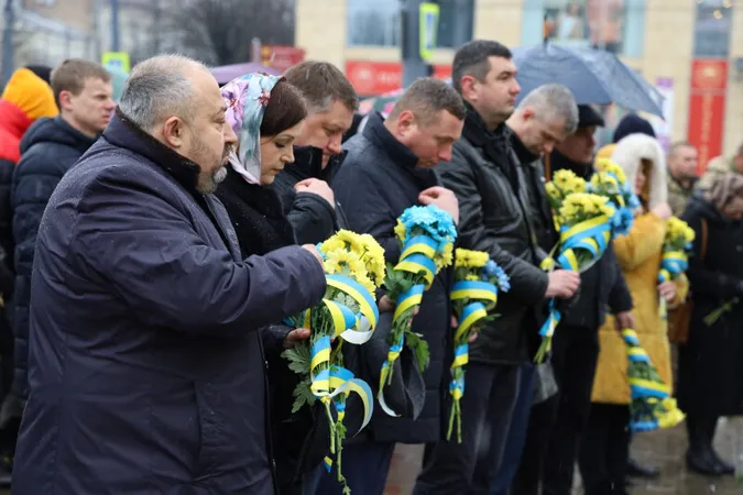 У Луцьку вшанували пам'ять добровольців (фото)