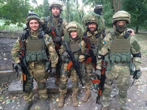 BeyZot: у Луцьку створюють одяг, який показує світу волинян (фото)