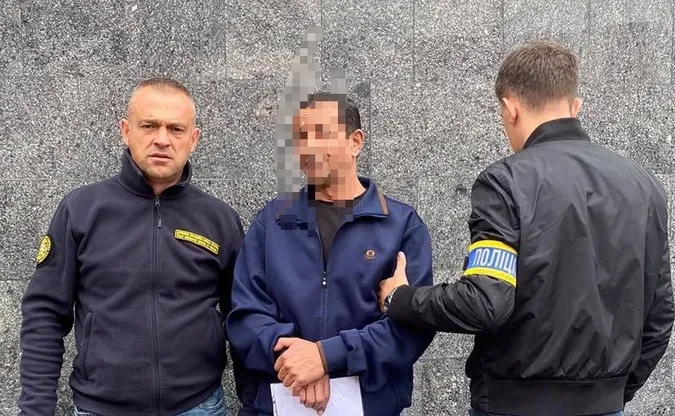 Виженуть з країни: у Луцьку помітили азербайджанця-нелегала (фото)