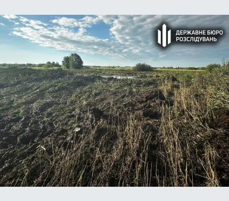 Упав і потонув серед боліт: ДБР розслідує аварію винищувача Mirage-2000 на Волині (фото)