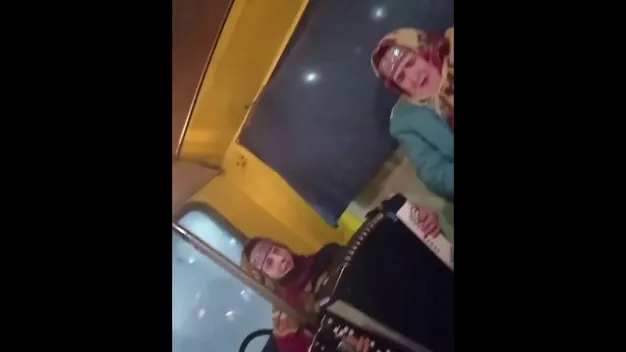 У Луцьку колядують навіть у маршрутках (відео)