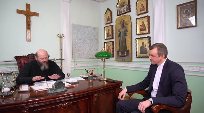 «Є священні дійства, а є понти», – митрополит Михаїл про освячення вулиць