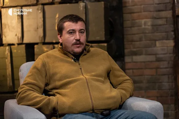 «Хай піде воювати депутат чи син президента – «діч»: лучанин Сініцин про мобілізацію, збори та кота Сирського