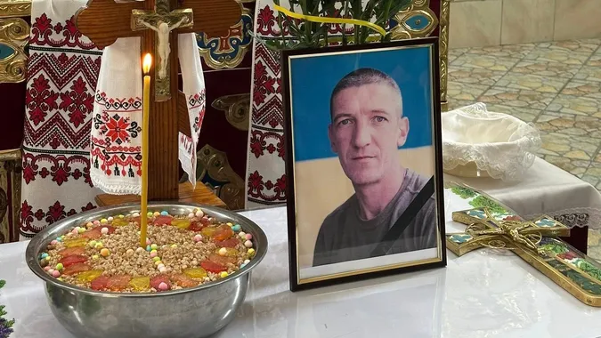 На Волині провели в останню путь воїна Андрія Трохимчука (фото)