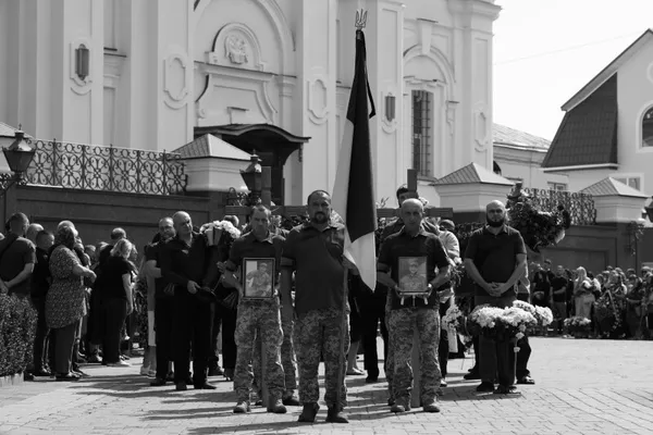 У Луцьку попрощалися з двома Героями – Сергієм Мочарським та Віктором Бущаком (фото)