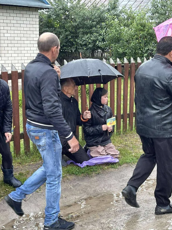 На Волині провели в останню дорогу полеглого воїна Віктора Копетюка (фото)