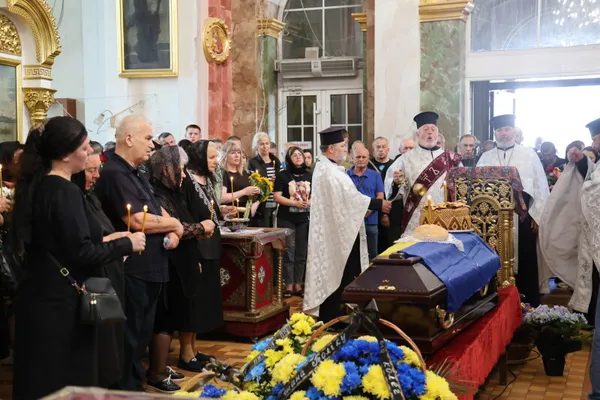 У Луцьку попрощалися із загиблим Героєм Анатолієм Хабовцем (фото)