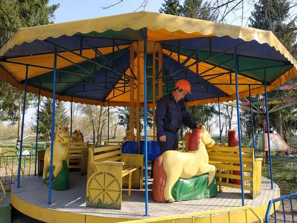 У центральному парку Луцька перевірили стан атракціонів (фото)