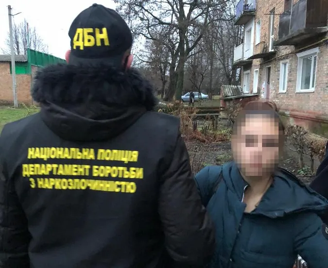 У Нововолинську затримали трьох наркодилерів (фото)