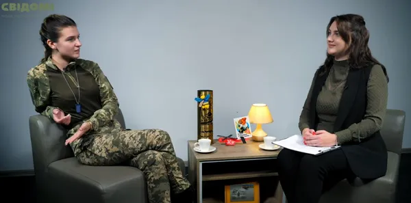 «Є дівчата, які показують легку поведінку», – захисниця 100-ої бригади розповіла про секс у війську