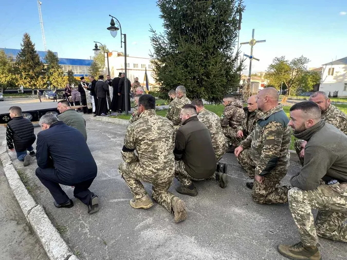 На Волині провели в останню путь загиблого гранатометника Гайка Хачатряна (фото)