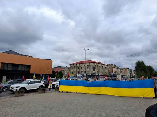На Волині попрощалися із 30-річним морпіхом Михайлом Дудинцем (фото)