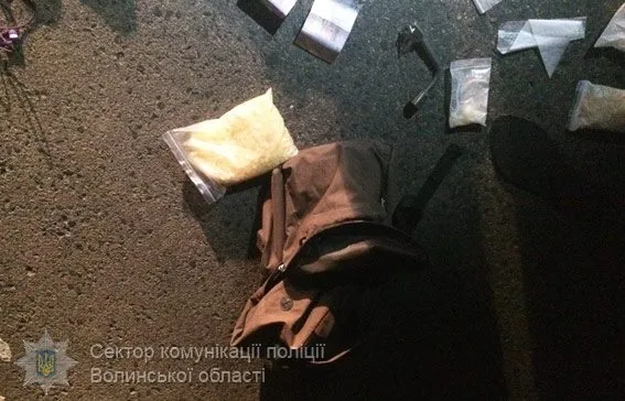 Біля Луцька затримали авто з людиною в багажнику (фото, оновлено)