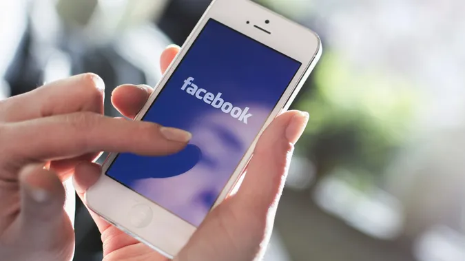 Facebook дозволить приховувати пости друзів, – ЗМІ