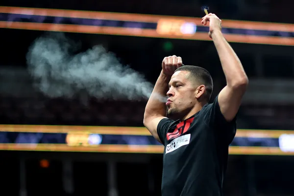 Конор у нокауті: як Дастін Порьє перебив Макгрегора