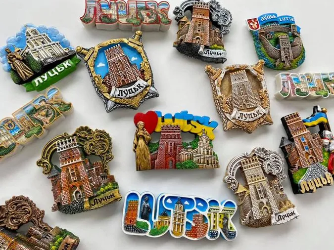 З'явилися нові магніти із зображенням Луцька (фото)