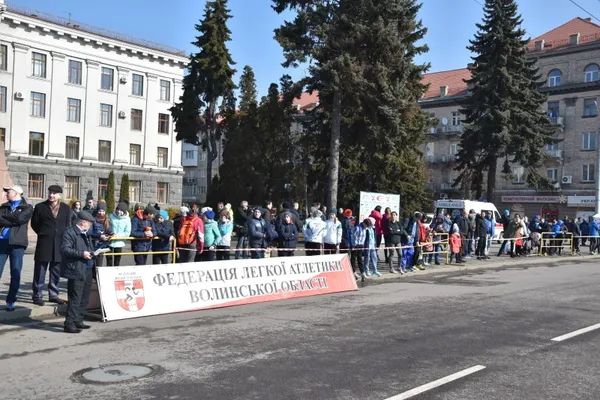 У Луцьку на півдня перекриють центральні вулиці (фото)