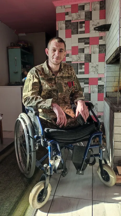 «Не вважаю себе калікою»: 30-річний волинянин втратив на війні ноги, але обрав жити далі (фото)