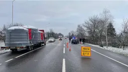 Шестирічна дівчинка, яка потрапила під колеса авто в Торчині, перебуває у комі (відео)