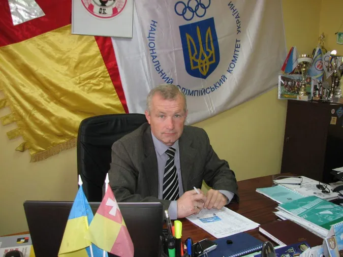 У Луцькій міській раді керівника звільнили з роботи