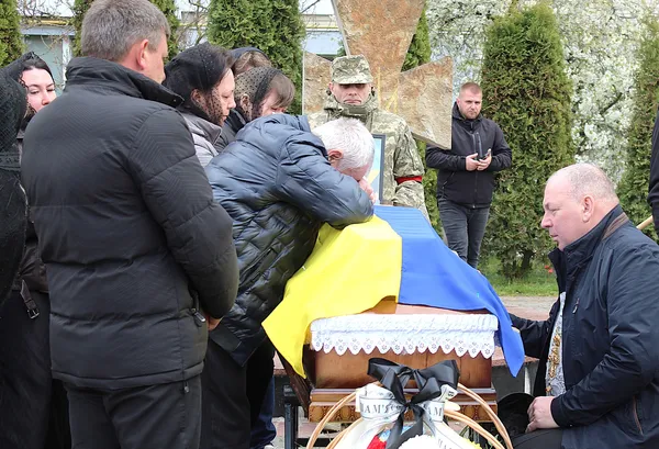 На Волині в останній земний шлях провели захисника Андрія Климюка (фото)