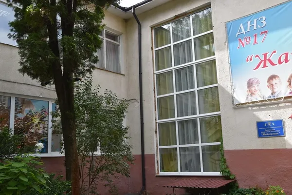 У Луцьку ремонтують заклади освіти (фото)
